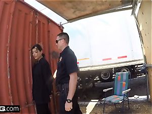 pound the Cops Latina chick caught sucking a cops boner